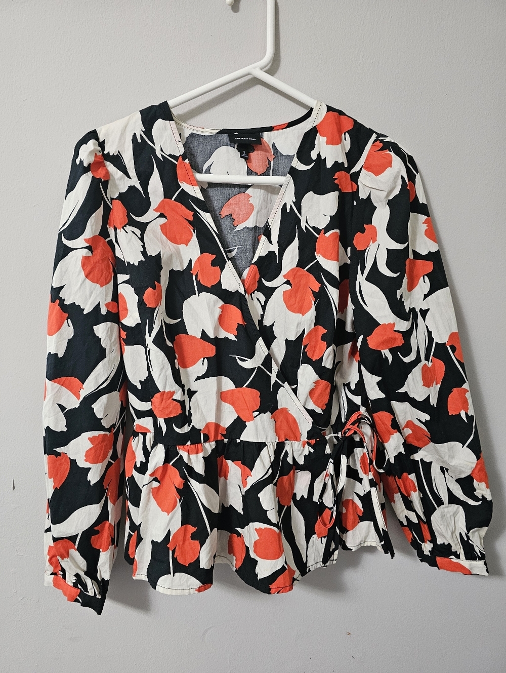 Who What Wear Floral Peplum Wrap Shirt Size Small